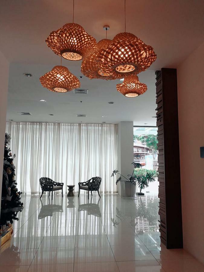 Ábreeza Studio Suite Davao City Exterior foto